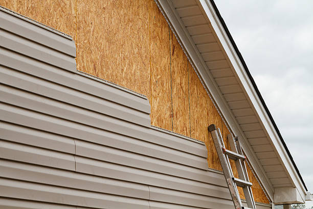 24/7 Emergency Siding Replacement experts in Leola, PA